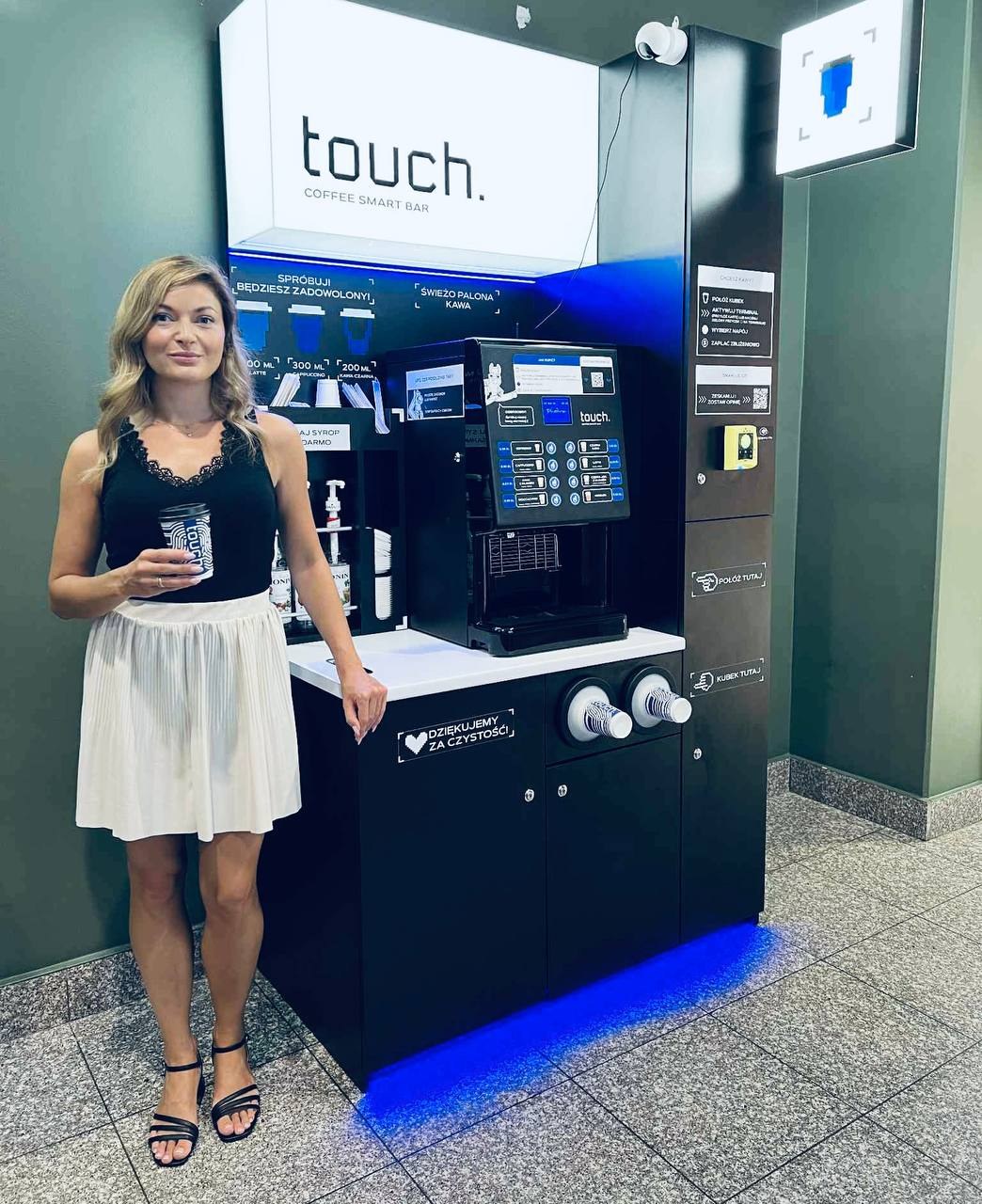 Kawiarnia samoobsługowa Touch — Galeria Twierdza, Zamość