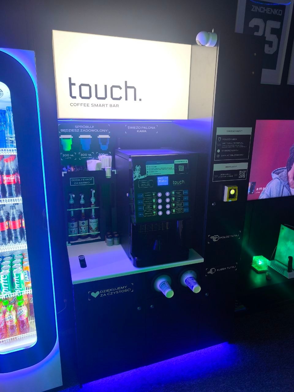 Kawiarnia samoobsługowa Touch — Cyberzone Gaming Club, Szczecin