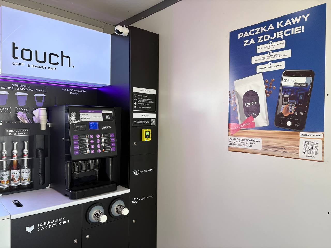 Kawiarnia samoobsługowa Touch — Chlebuś — piekarnia i ciastkarnia, Katowice