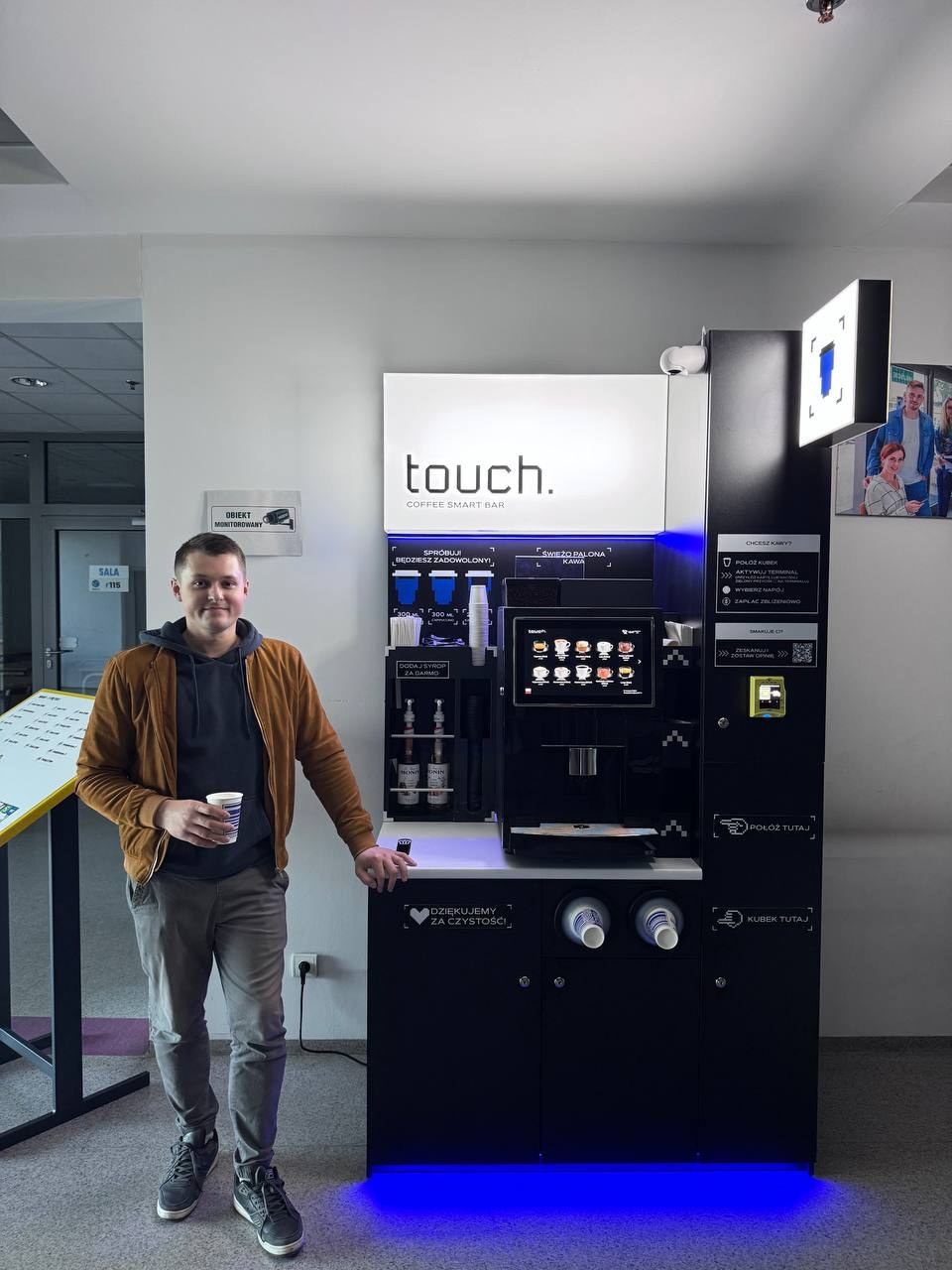 Kawiarnia samoobsługowa Touch — Warsaw Management University, Warszawa