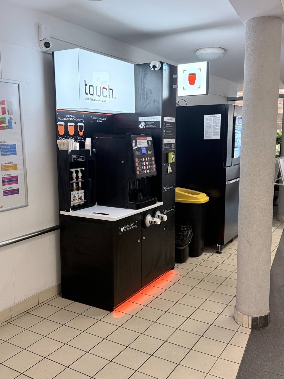 Kawiarnia samoobsługowa Touch — Hala Targowa Tęcza, Wrocław