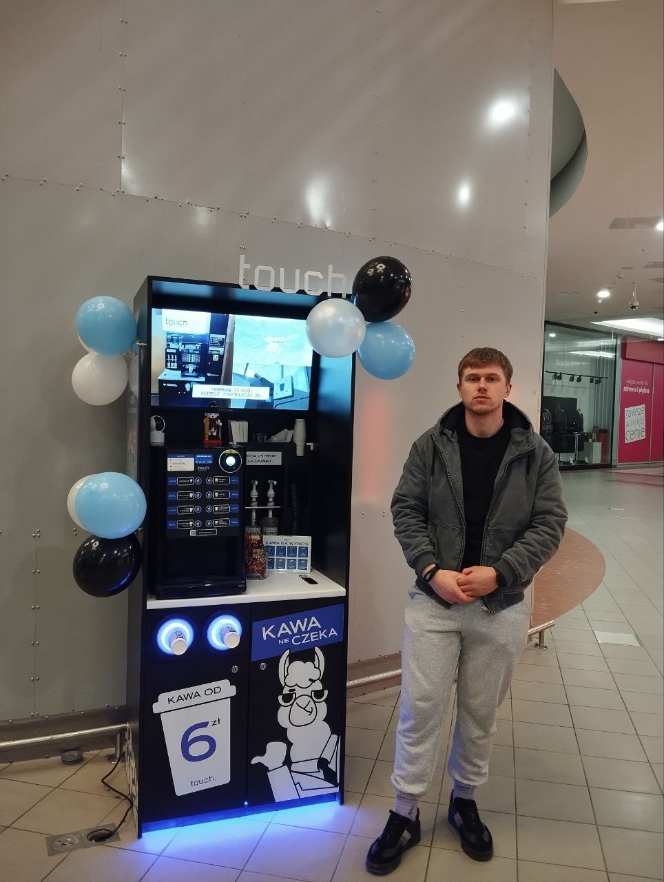 Kawiarnia samoobsługowa Touch — Centrum Handlowe Forum Koszalin, Koszalin